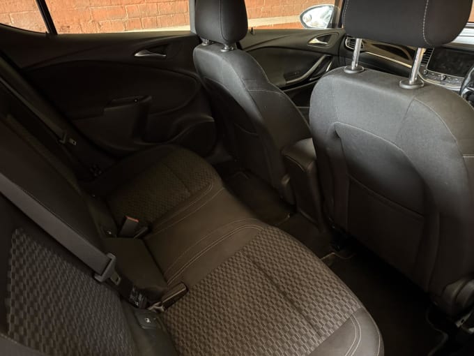 2016 Vauxhall Astra