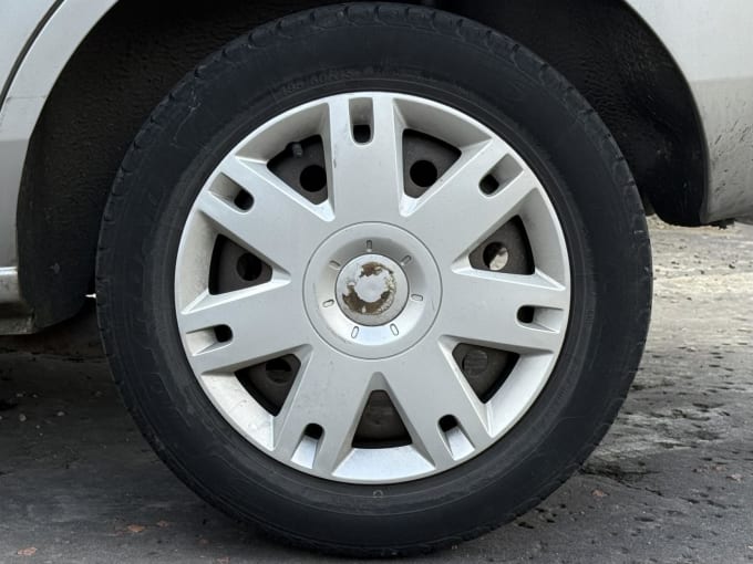 2004 Ford Fusion