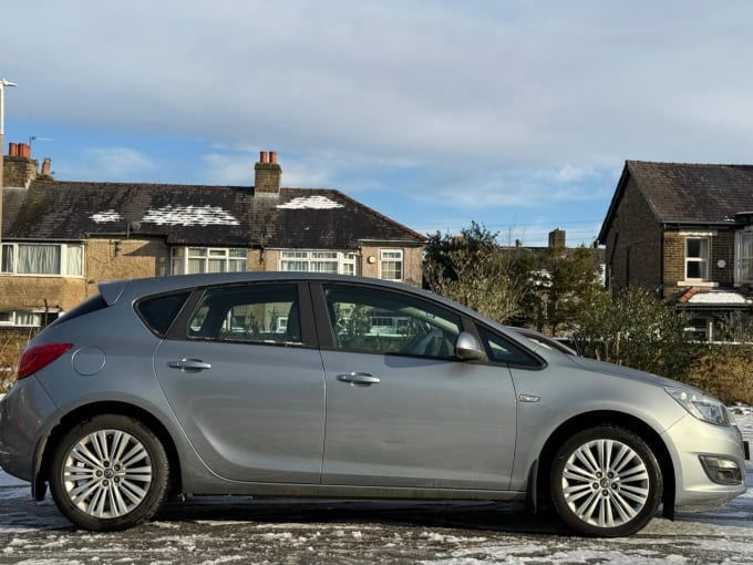 2013 Vauxhall Astra