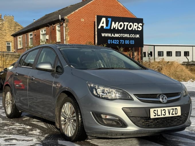 2013 Vauxhall Astra