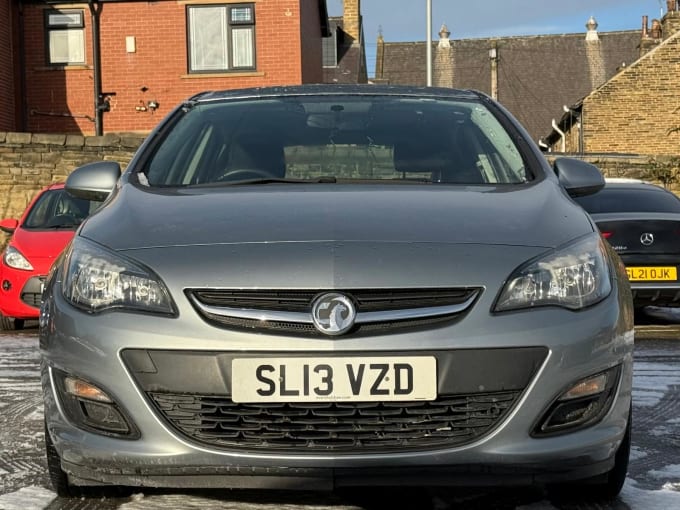 2013 Vauxhall Astra