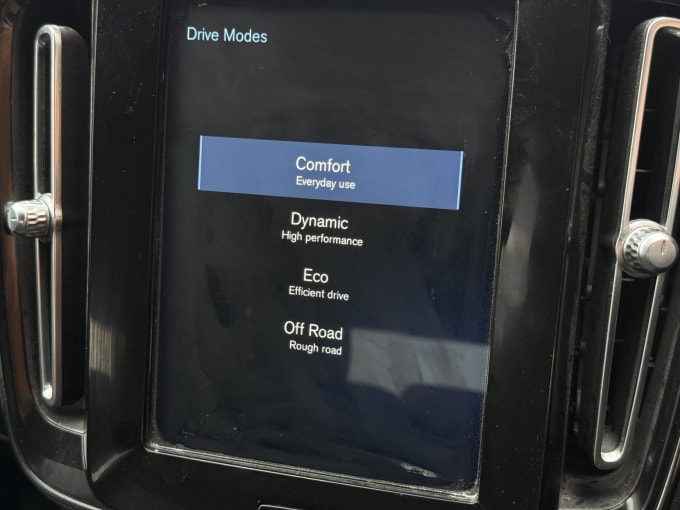 2019 Volvo Xc40