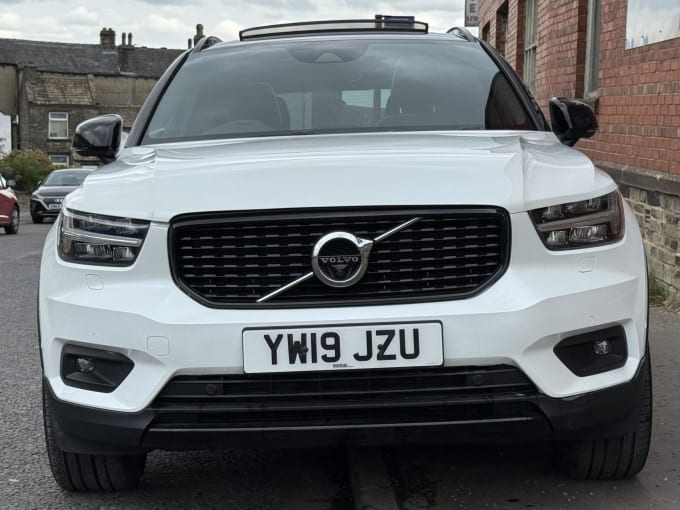 2019 Volvo Xc40