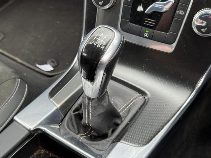 2015 Volvo V60