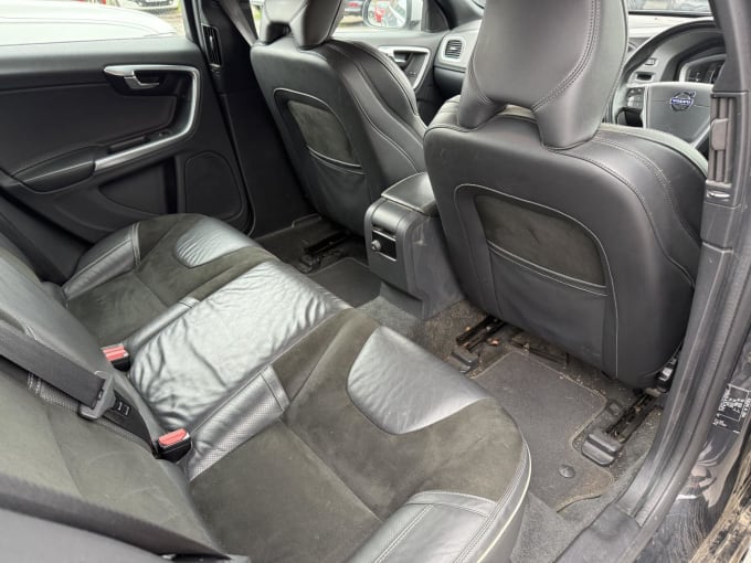 2015 Volvo V60