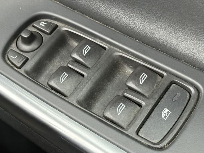 2015 Volvo V60
