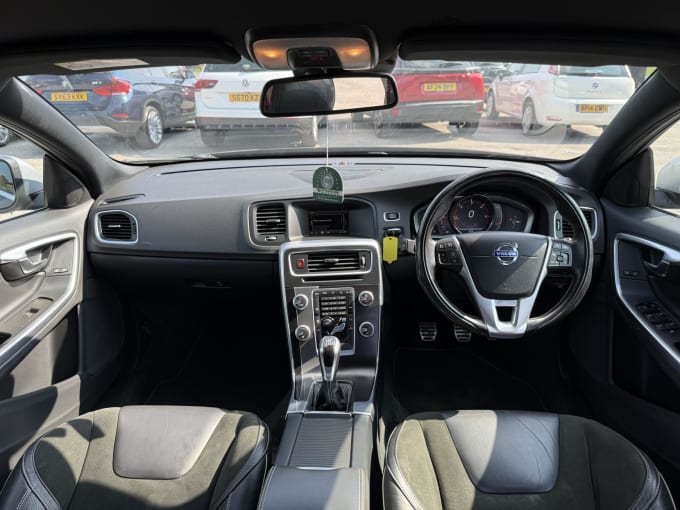 2015 Volvo V60