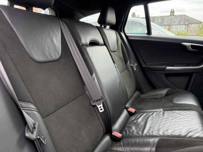 2015 Volvo V60