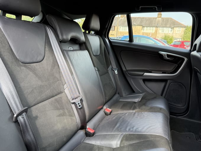 2015 Volvo V60