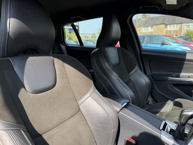 2015 Volvo V60