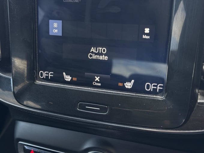 2019 Volvo Xc40