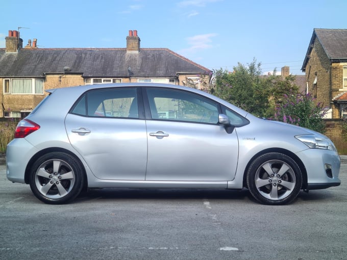 2012 Toyota Auris