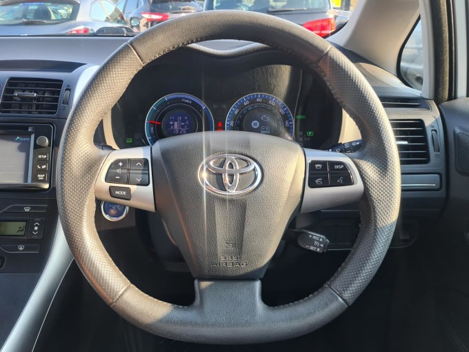 2012 Toyota Auris