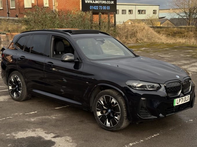 2022 BMW Ix3