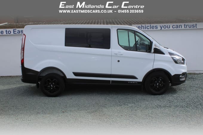 2024 Ford Transit Custom