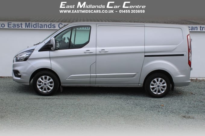 2024 Ford Transit Custom