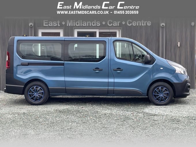 2025 Renault Trafic