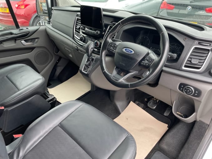 2025 Ford Transit Custom
