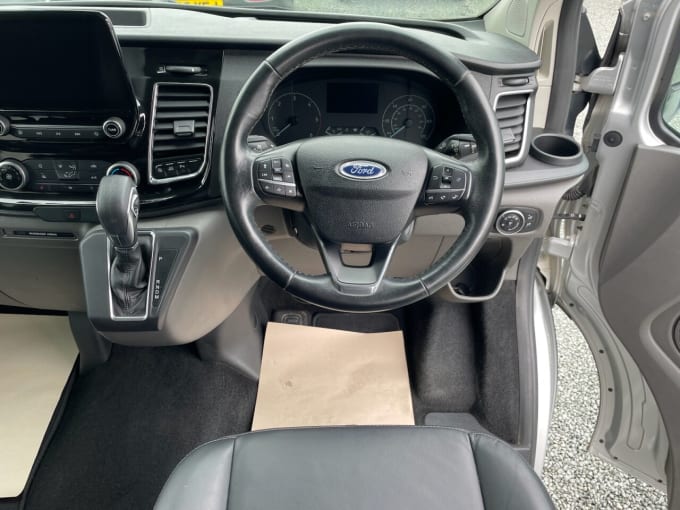 2025 Ford Transit Custom
