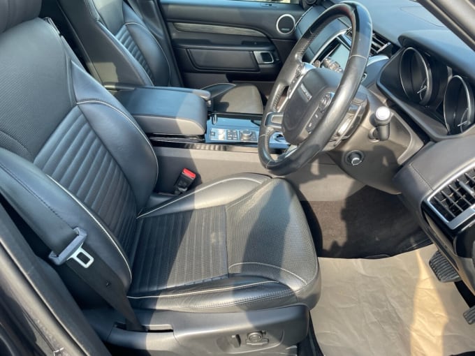 2025 Land Rover Discovery