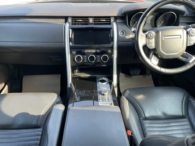 2025 Land Rover Discovery