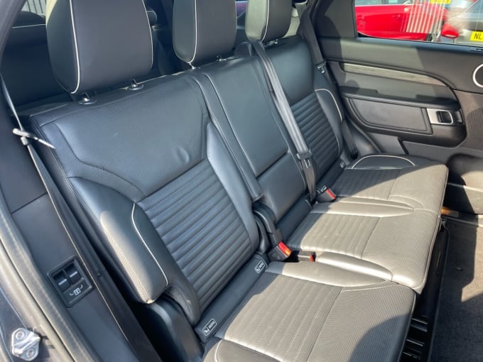 2025 Land Rover Discovery
