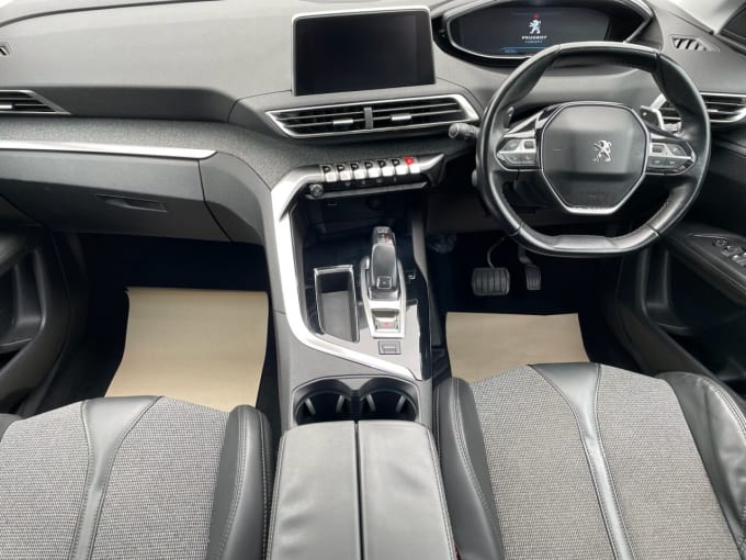 2025 Peugeot 3008