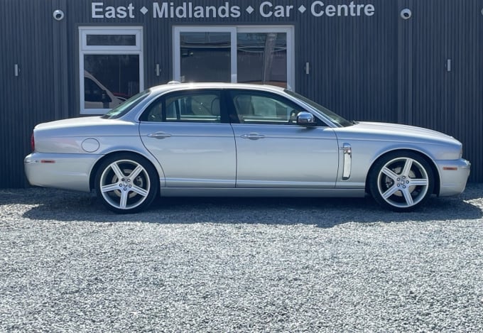 2025 Jaguar Xj