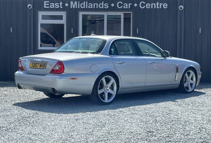 2025 Jaguar Xj