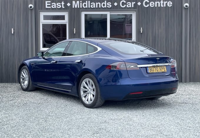 2025 Tesla Model S