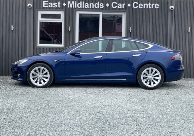2025 Tesla Model S