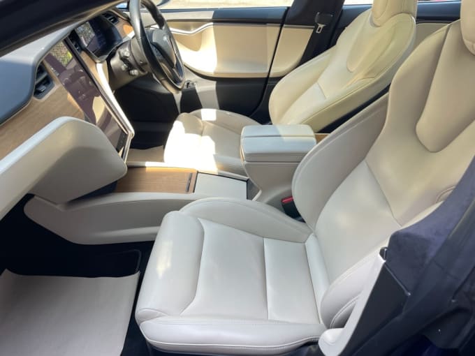 2025 Tesla Model S