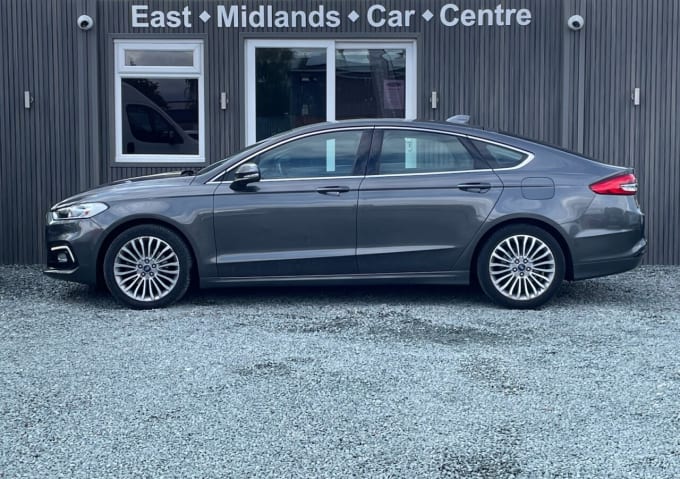 2025 Ford Mondeo