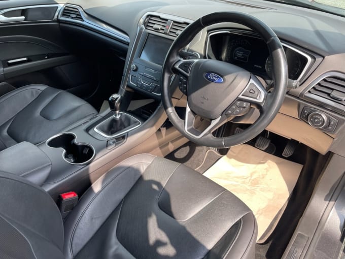 2025 Ford Mondeo