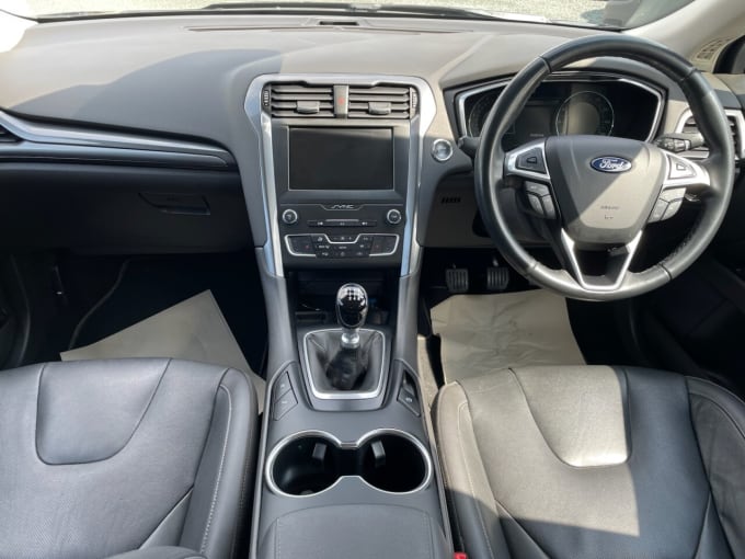 2025 Ford Mondeo