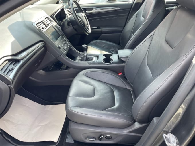 2025 Ford Mondeo