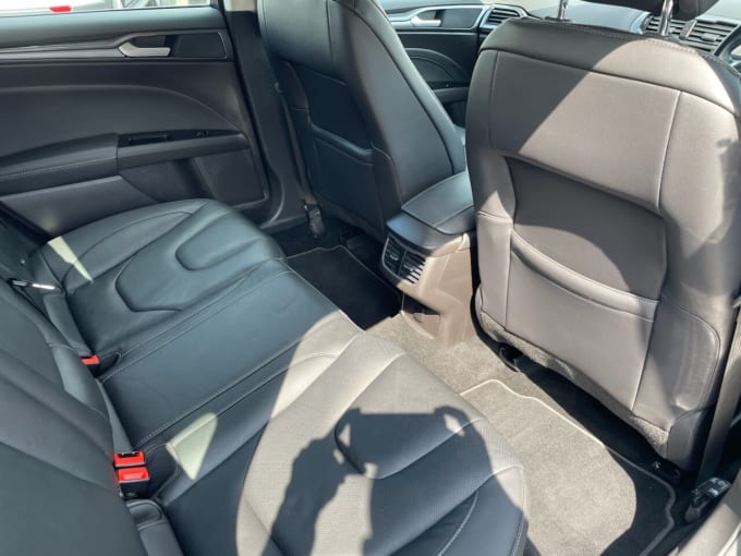 2025 Ford Mondeo