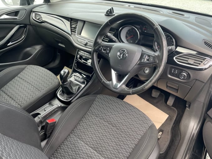 2025 Vauxhall Astra