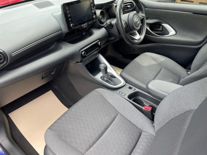 2025 Toyota Yaris