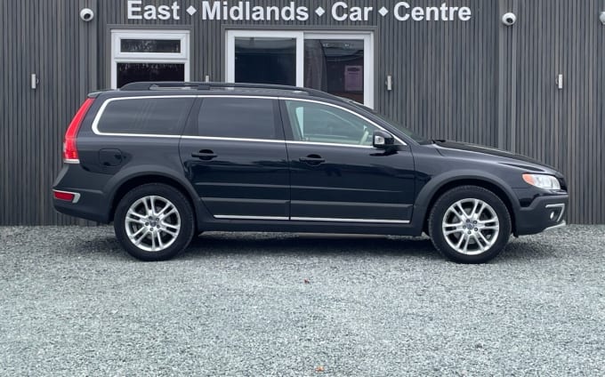 2025 Volvo Xc70