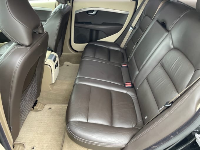 2025 Volvo Xc70