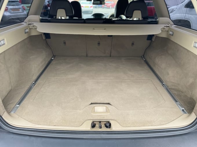 2025 Volvo Xc70