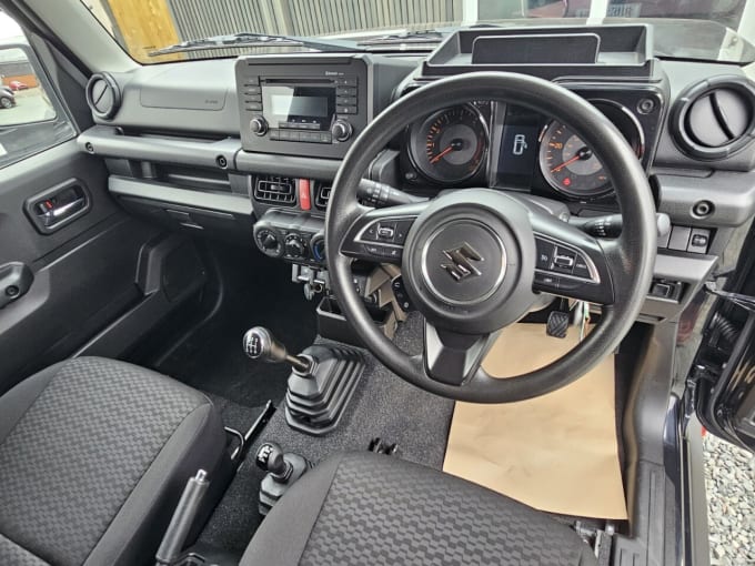 2025 Suzuki Jimny