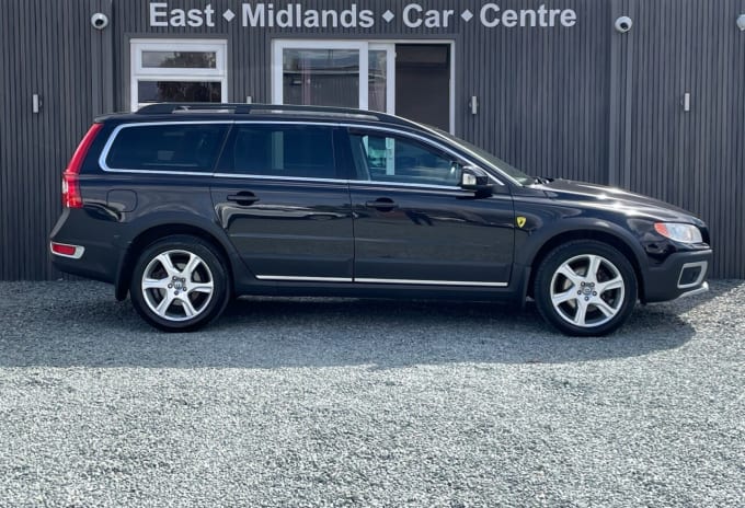 2025 Volvo Xc70