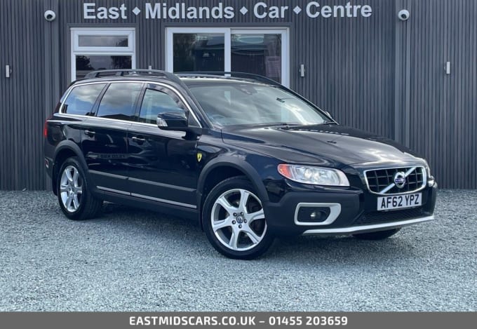 2025 Volvo Xc70