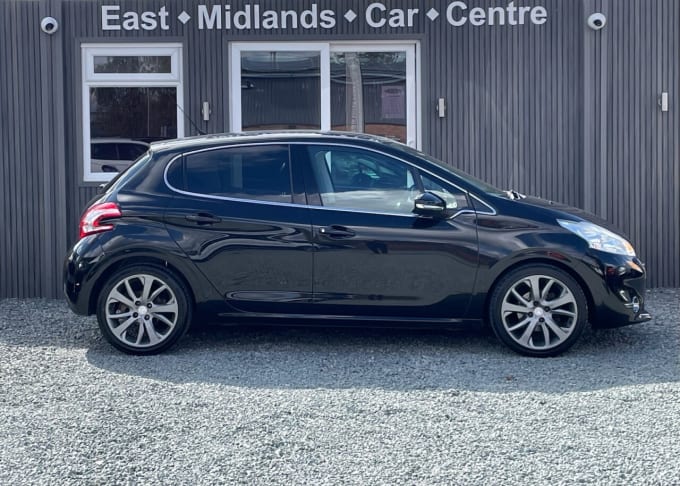 2025 Peugeot 208