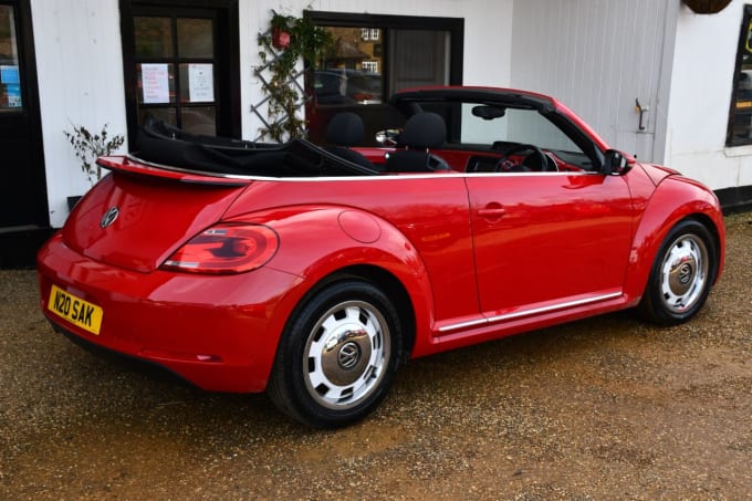 2025 Volkswagen Beetle