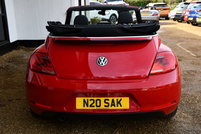 2025 Volkswagen Beetle