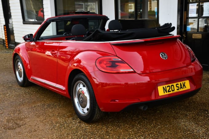 2025 Volkswagen Beetle