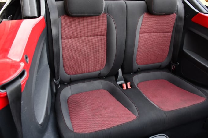 2025 Volkswagen Beetle